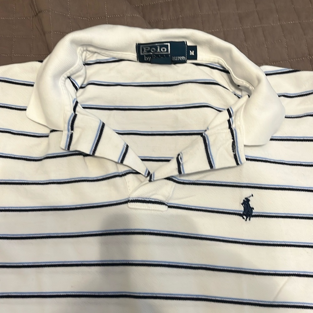 Used shirt sleeve polo shirt size medium